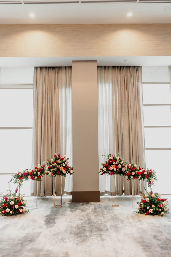 Fairmont Hotel Pittsburgh wedding ceremony flowers backdrop